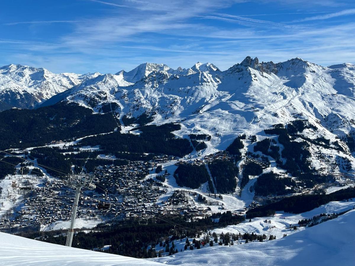 Newly Renovated 7-9Pers Luxury Chalet In Meribel Centre 85M2 3Br 3Ba With Stunning Mountain View Apartment Exterior photo