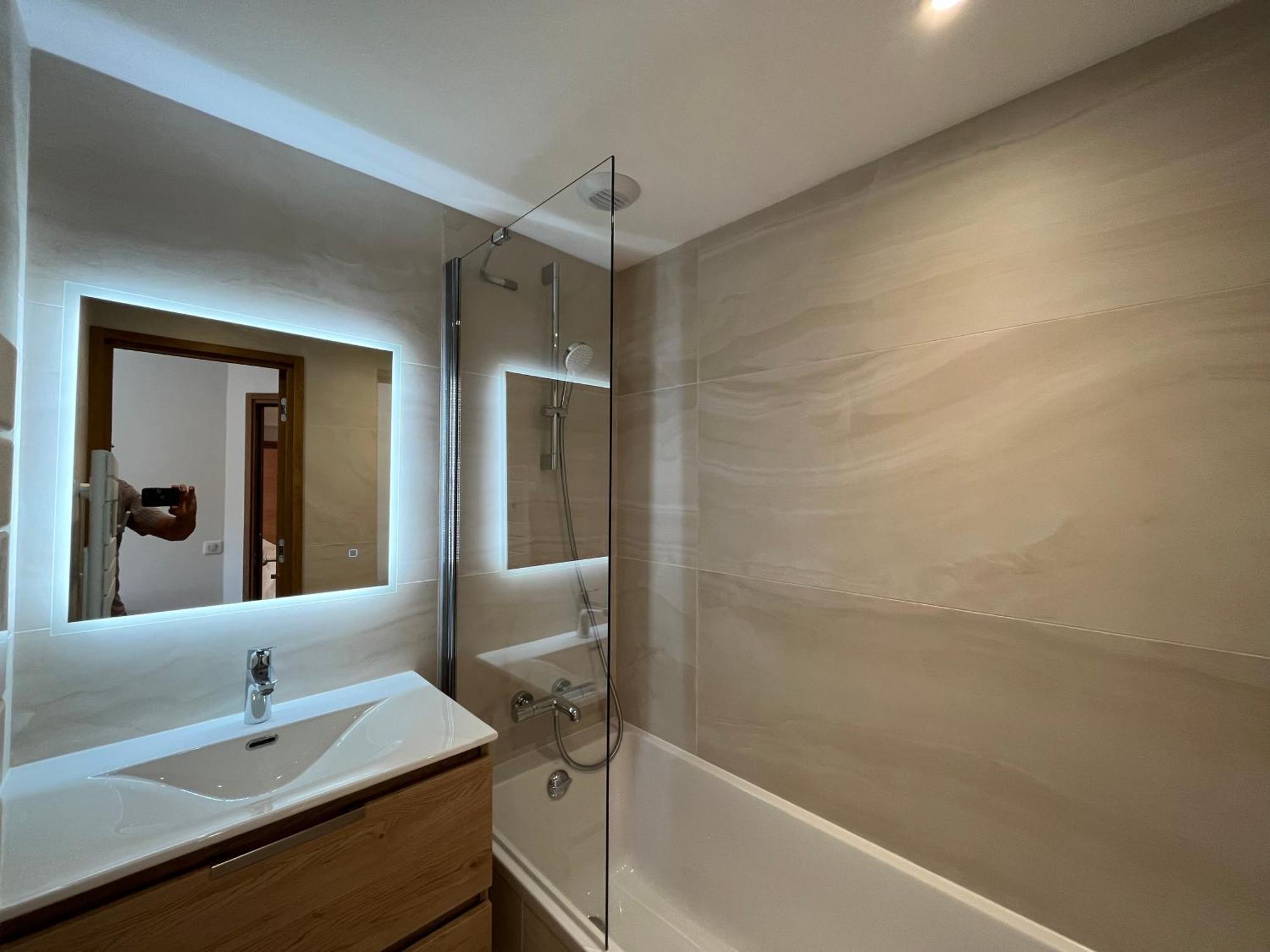 Renovated 6-8 Pers Luxury Chalet In Meribel Centre 85M2 3Br 3Ba With Mountain View And Boots Heater ! Exterior photo