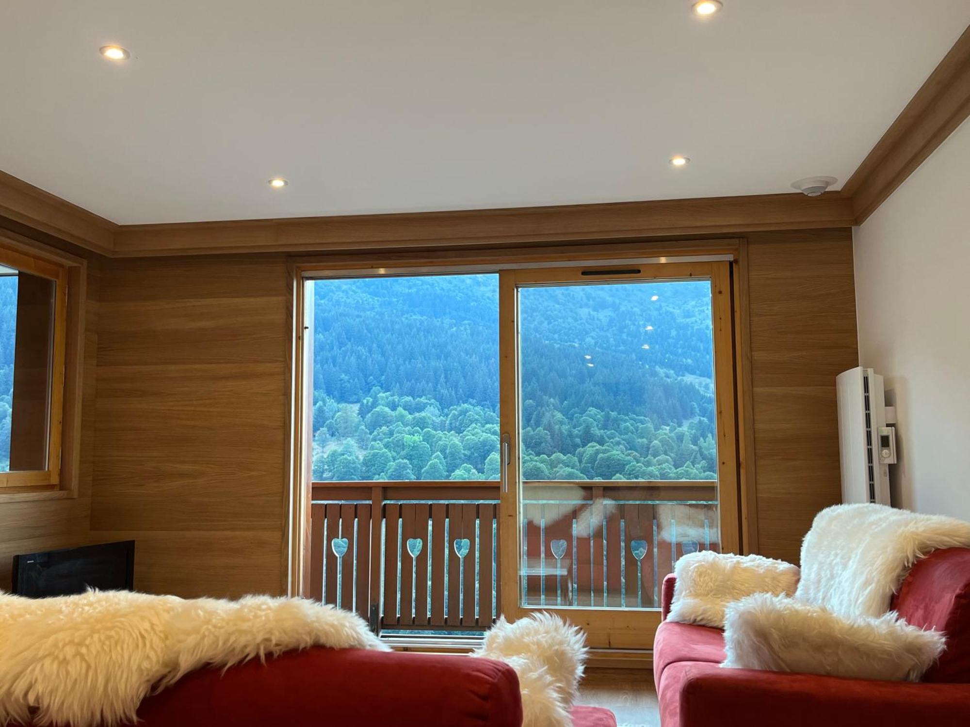 Newly Renovated 7-9Pers Luxury Chalet In Meribel Centre 85M2 3Br 3Ba With Stunning Mountain View Apartment Exterior photo